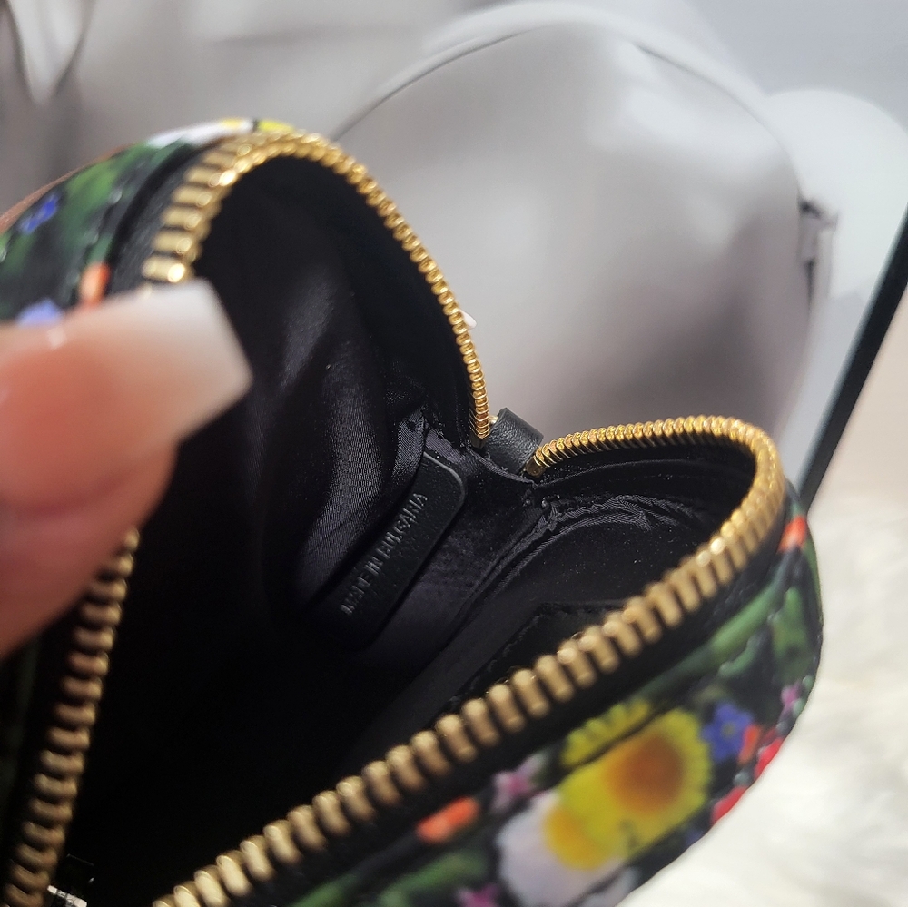 Jimmy Choo Coin Purse - Picture 4 of 5